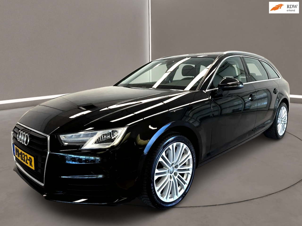 Audi A4 Avant - 2.0 TFSI Ultra Spring Advantage 190 Pk Automaat Airco Navi Virtual cockpit Xenon 147 dkm N - AutoWereld.nl