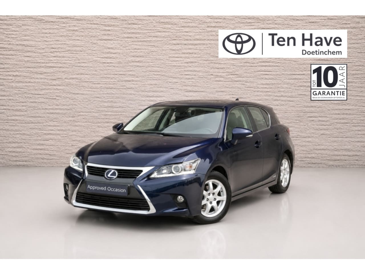 Lexus CT - 136PK Business Line Automaat | Lexus Media Display | 7” centraa - AutoWereld.nl