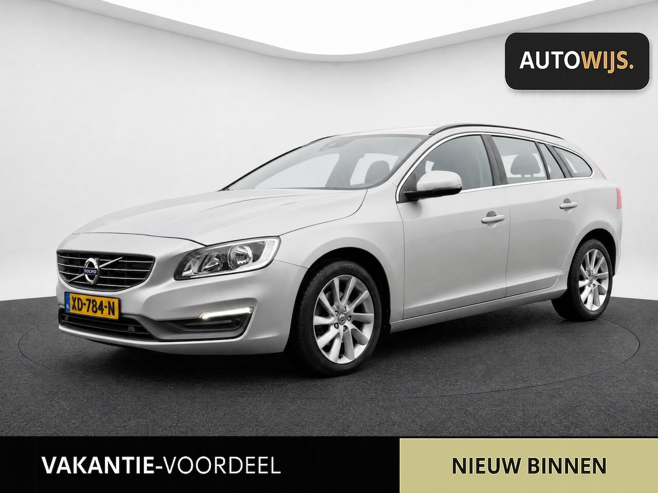 Volvo V60 - 1.6 D2 R-Design|Navi|102DKM|Goed onderhouden - AutoWereld.nl