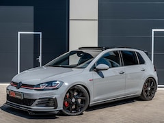Volkswagen Golf - 2.0 TSI GTI Performance Virtual|Pano|BOMVOL