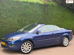 Ford Focus Coupé-Cabriolet - 2.0 RIJDSUPER/AUTOMAAT/LEER/PDC