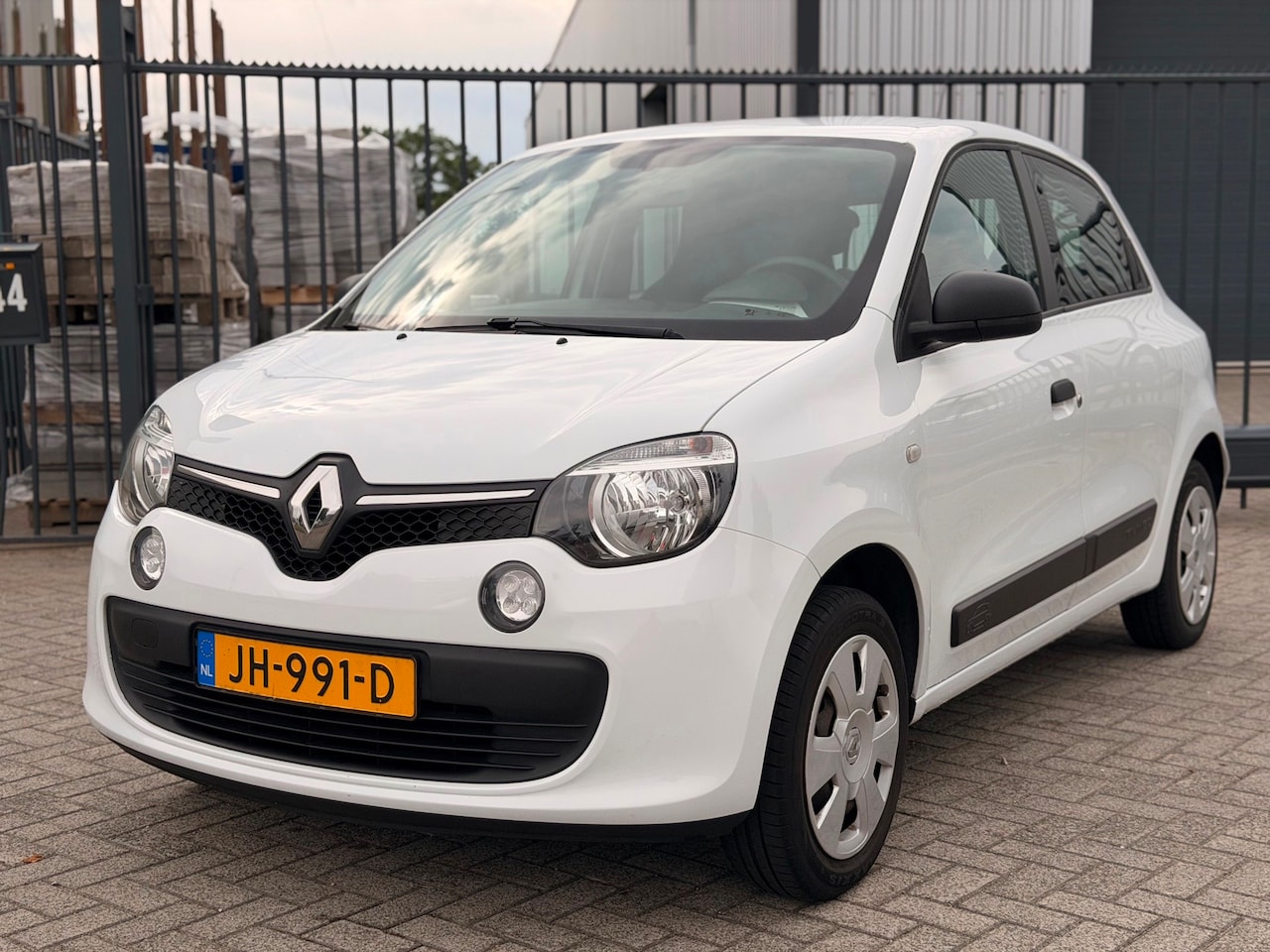 Renault Twingo - 1.0 SCe Authentique Airco 5 Deurs - AutoWereld.nl