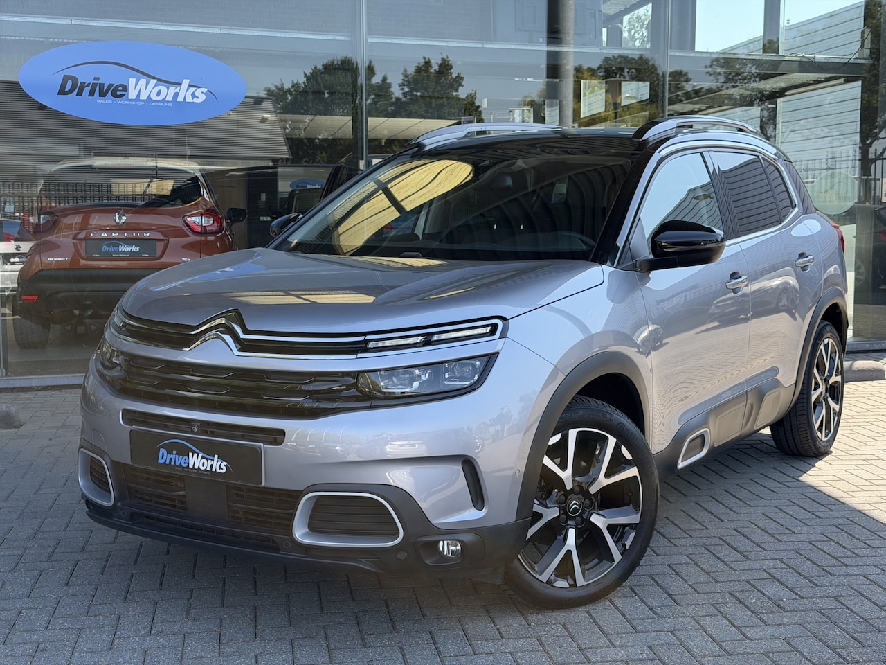 Citroën C5 Aircross - 1.2 Shine | Pano | Xenon | Navi | Volledig dealeronderhouden | Nap Interesse, Proefrit? B - AutoWereld.nl