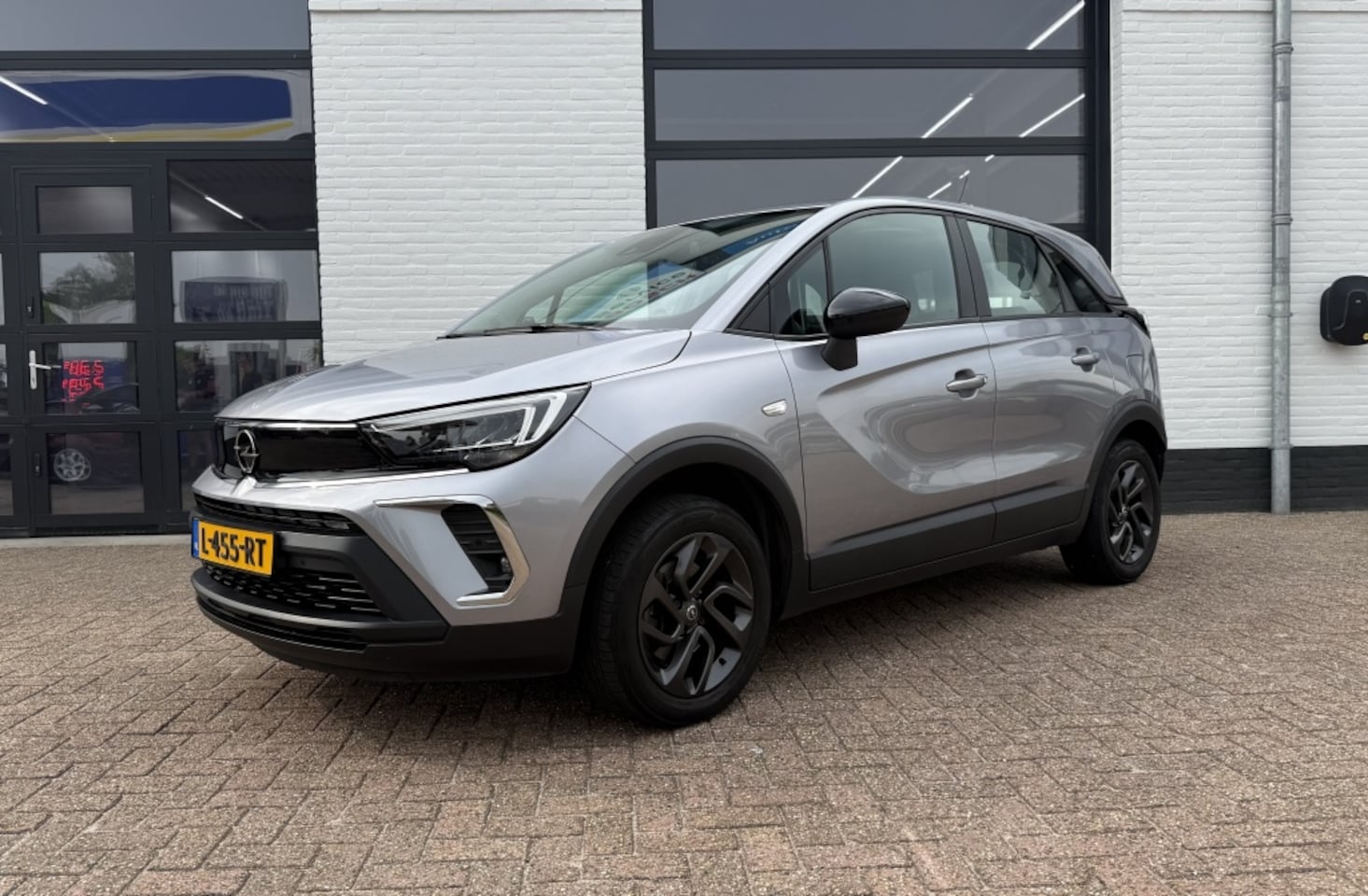 Opel Crossland - 1.2 110pk Start/Stop Business Edition - AutoWereld.nl