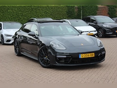 Porsche Panamera Sport Turismo - 2.9 4 E-Hybrid / Panoramadak / 360Camera / Achterasbesturing / Softclose / Sportdesign+Chr