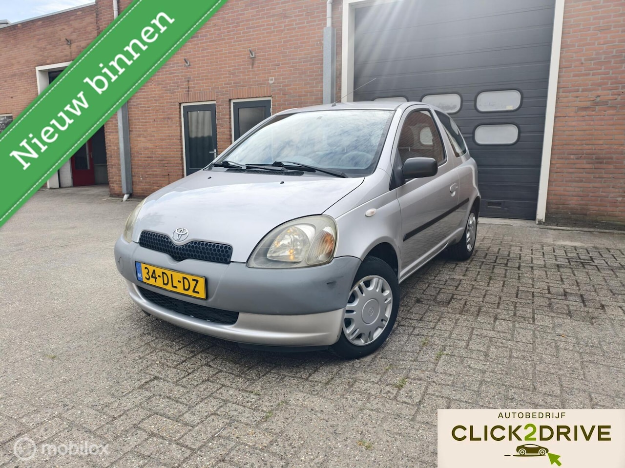 Toyota Yaris - 1.0-16V VVT-i Terra 1.0-16V VVT-i Terra, rijd en schakelt perfect! - AutoWereld.nl