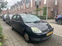 Ford Fiesta - 1.3 Ambiente