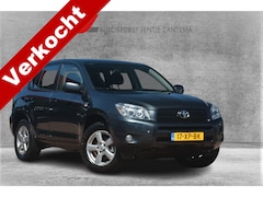 Toyota RAV4 - 2.2 D4D Linea Sol 1e eigenaar 150899 NAP dealeronderhouden laatste beurt bij 146223 km ECC