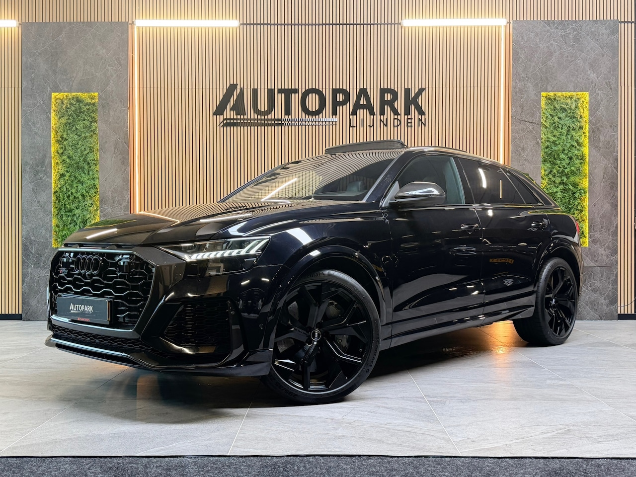 Audi RSQ8 - 4.0 TFSI RS Q8 quattro PANO|CARBON|KERAMISCH|B&O|MASSAGE|SOFTCLOSE|360CAM|MEMORY|KEYLESS|D - AutoWereld.nl