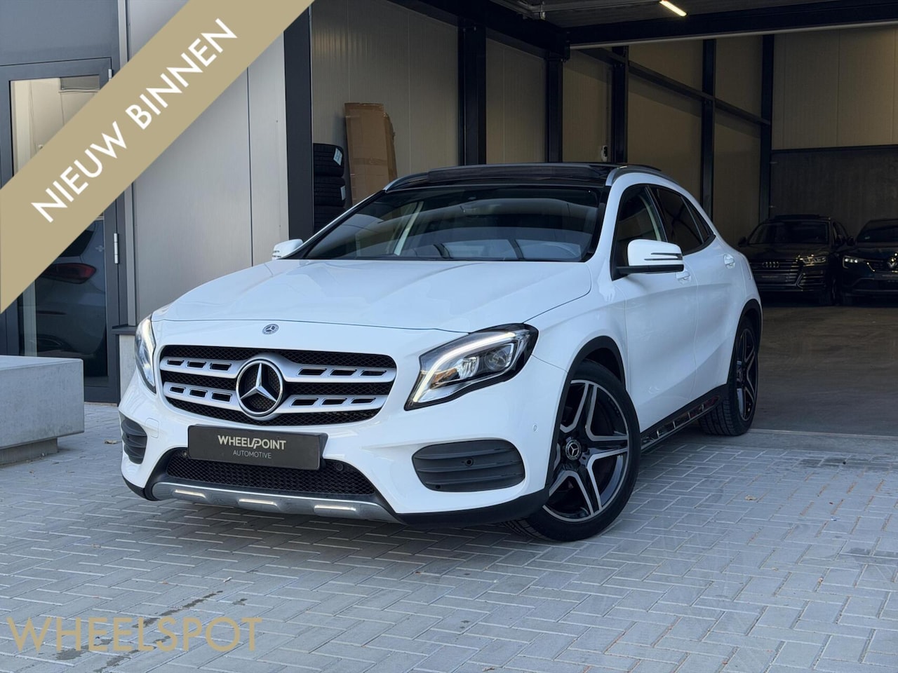 Mercedes-Benz GLA-Klasse - 250 4Matic AMG|Pano|Keyless|19 Inch|Camera - AutoWereld.nl