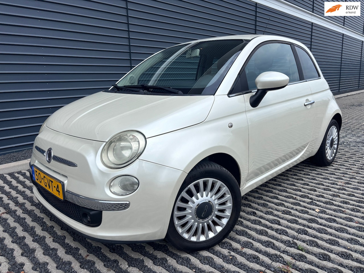 Fiat 500 - 1.4-16V Lounge | Climate Control | LM Velgen - AutoWereld.nl