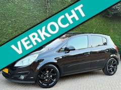 Opel Corsa - 1.4-16V Cosmo RIJDGOED/AIRCO/NAVI/LMVELG/CRUISE/