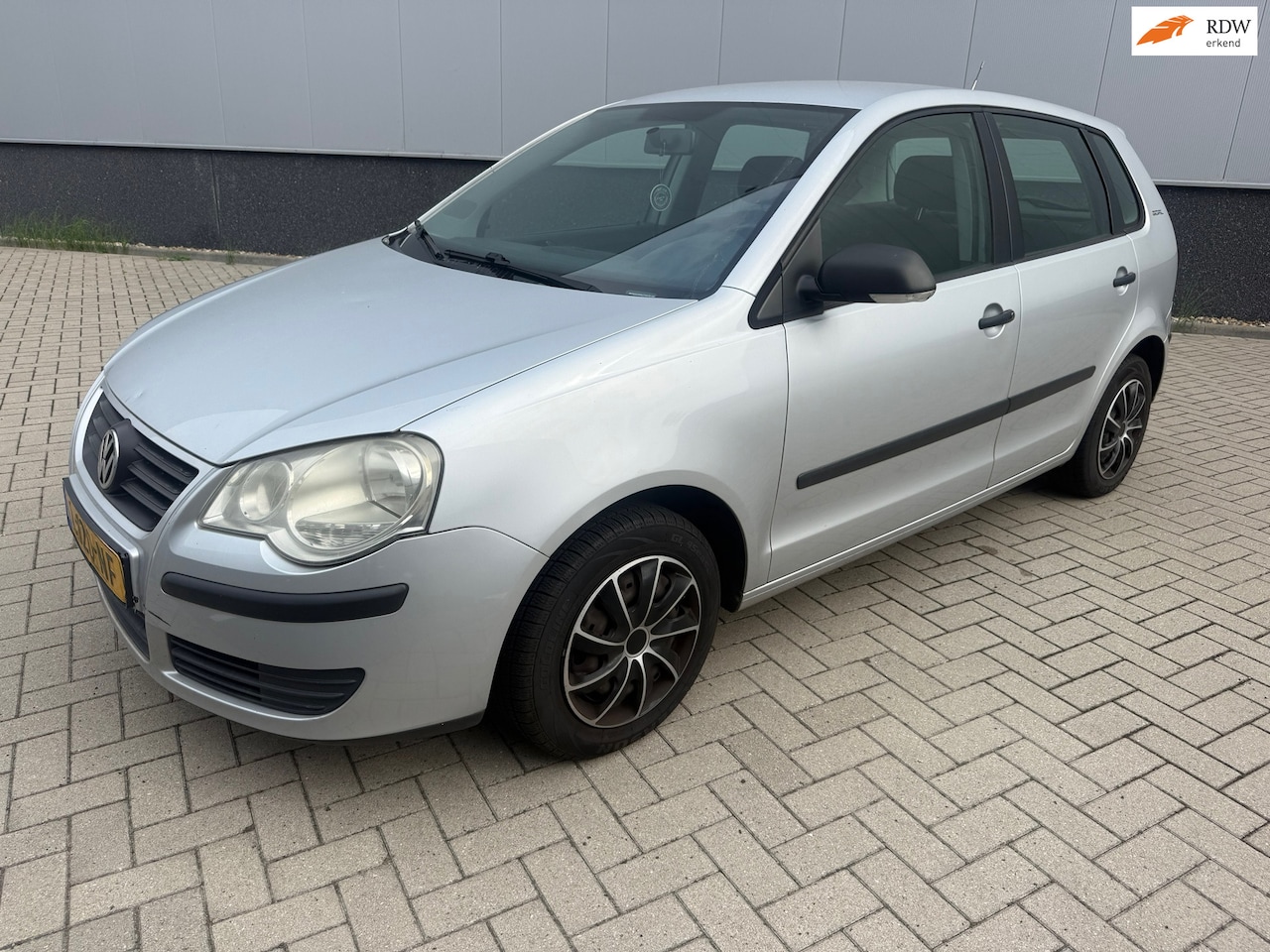 Volkswagen Polo - 1.4-16V Trendline 1.4-16V Trendline - AutoWereld.nl