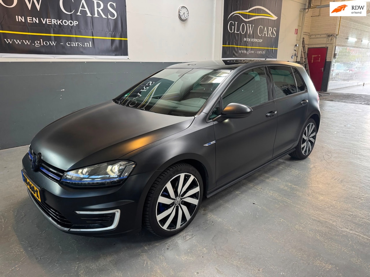 Volkswagen Golf - 1.4 TSI GTE |AUT|PANO|CRUISE|PDC|CAMERA - AutoWereld.nl