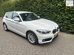 BMW 1-serie - 118i Sport Line Edition