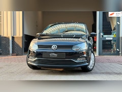Volkswagen Polo - 1.2 TSI Comfortline Connected Series