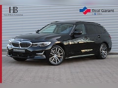 BMW 3-serie Touring - 330e xDrive Pano/Trekhaak/Headup/Camera/Leder