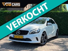 Mercedes-Benz A-klasse - 180 Urban |AMG-Look|Camera|LED|