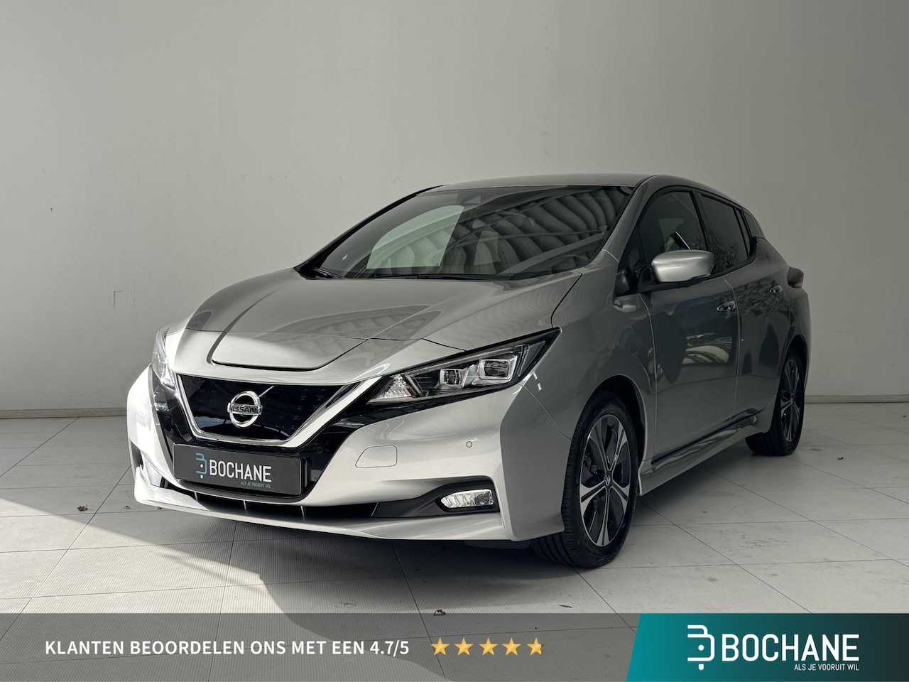 Nissan LEAF - N-Connecta 40 kWh | Navigatie | 360° Camera | Adaptive Cruise Control | Stoelverwarming | - AutoWereld.nl