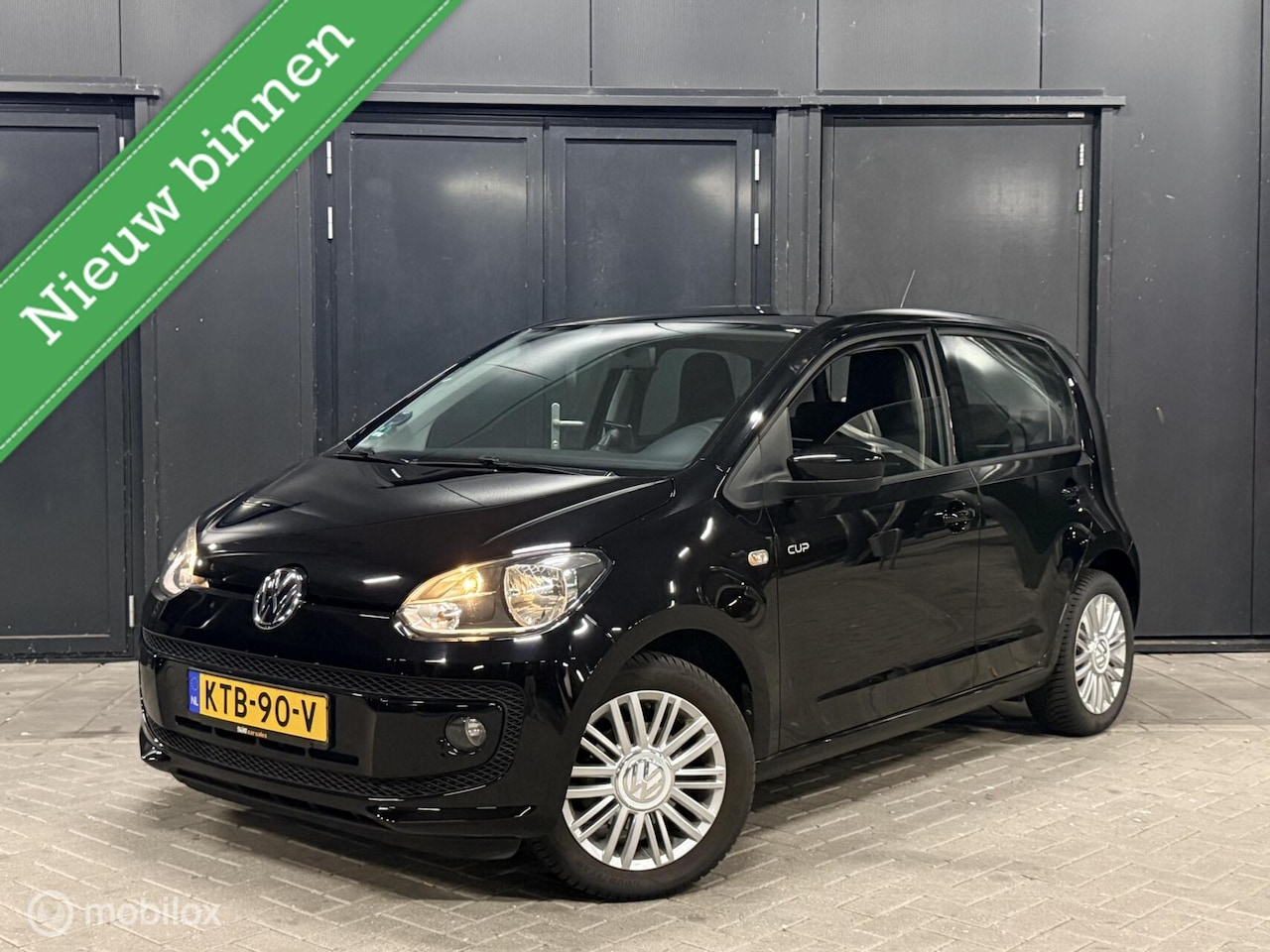 Volkswagen Up! - 1.0 cup up! 75pk BlueMotion stoelverwarming - AutoWereld.nl