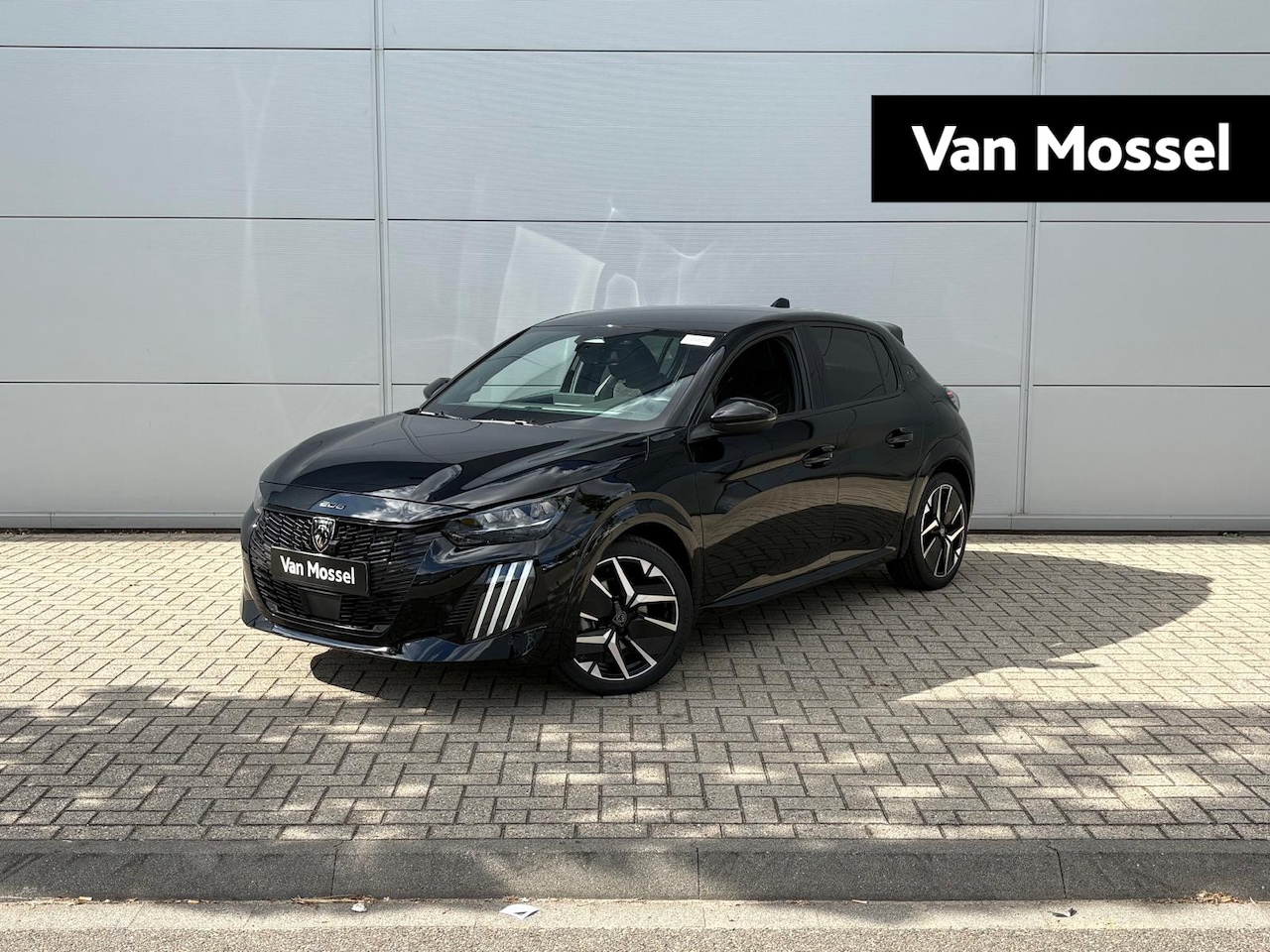 Peugeot 208 - 1.2 Hybrid 145 e-DCS6 GT | Camera | Elektrische stoel | Adaptieve Cruise Control | Apple C - AutoWereld.nl