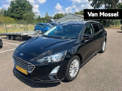 Ford Focus Wagon - 1.0 EcoBoost Titanium Business | Adaptieve Cruise Control | Stoel/stuur voorruitverwarming