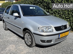 Volkswagen Polo - 1.4 Comfortline Automaat | Autom. Airco | Elekt. Ramen | Radio | APK tot 30-05-2027