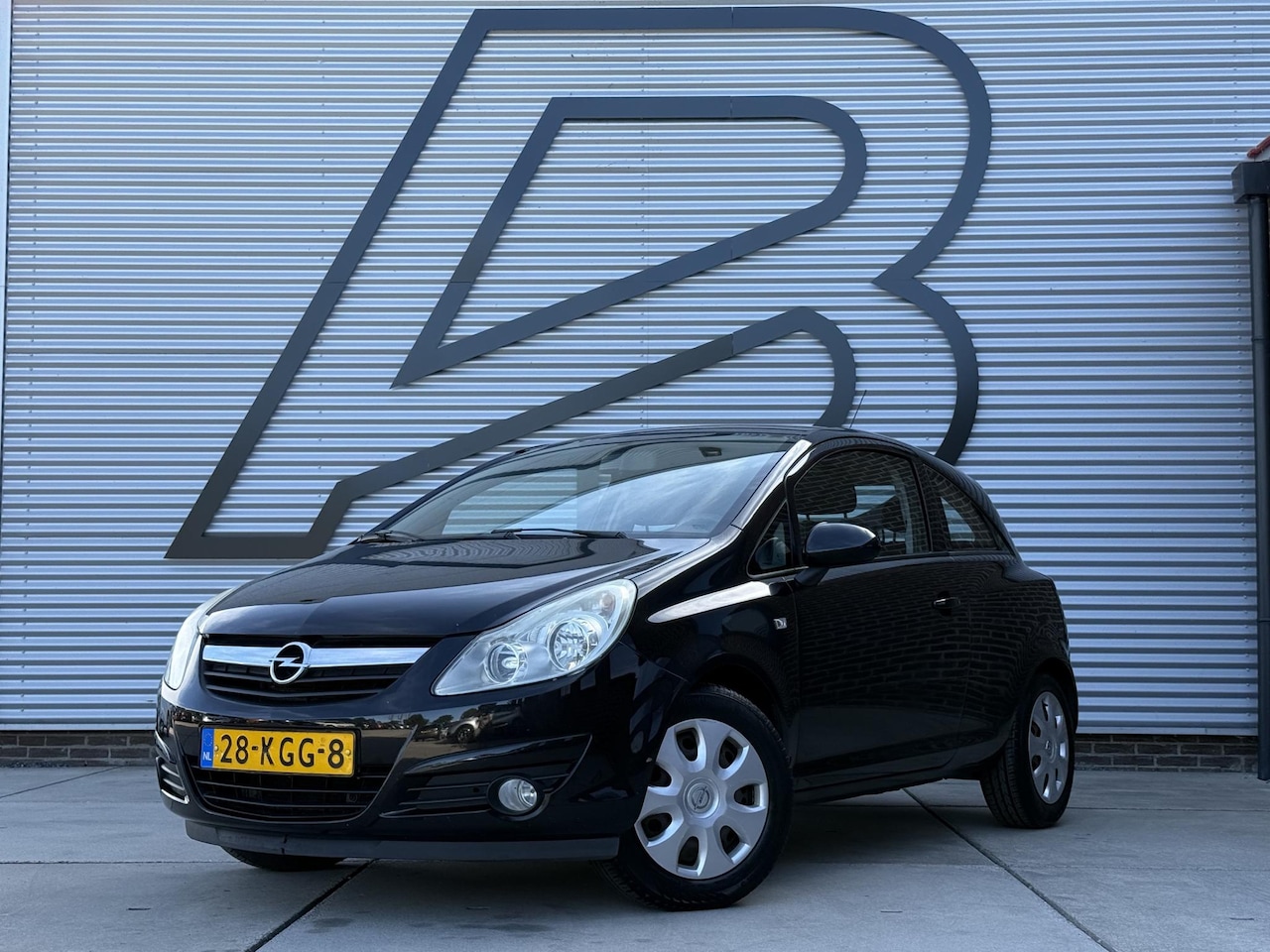 Opel Corsa - 1.4-16V White Edition 2e Eigenaar|Airco|Cruise|Trekhaak|Elektr. Ramen|N.A.P|APK tot 11-202 - AutoWereld.nl