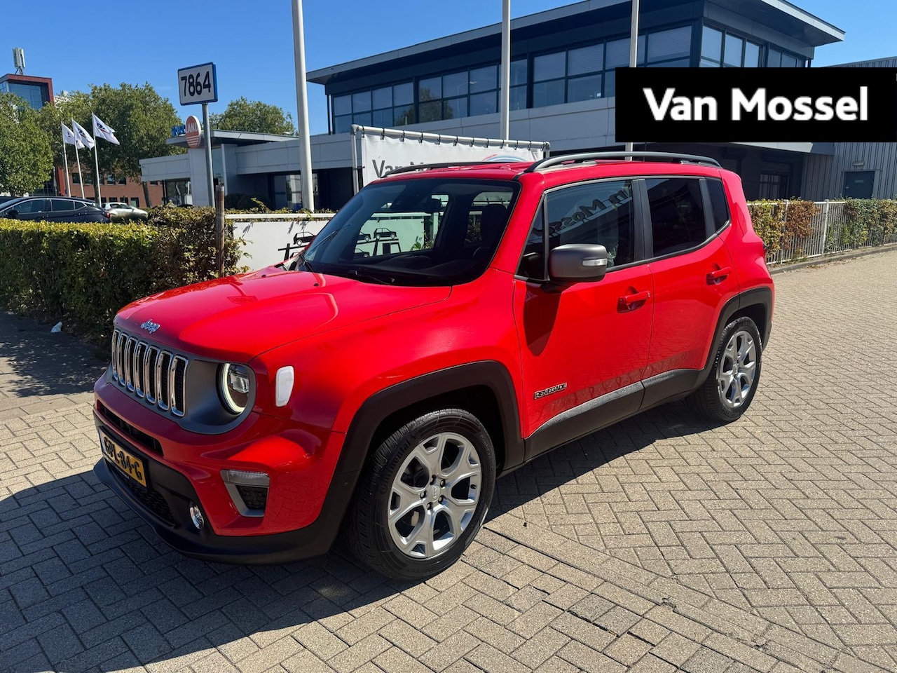 Jeep Renegade - 1.3T Freedom Automaat! | Achteruitrijcamera | Adaptieve Cruise Control | Apple Carplay/And - AutoWereld.nl