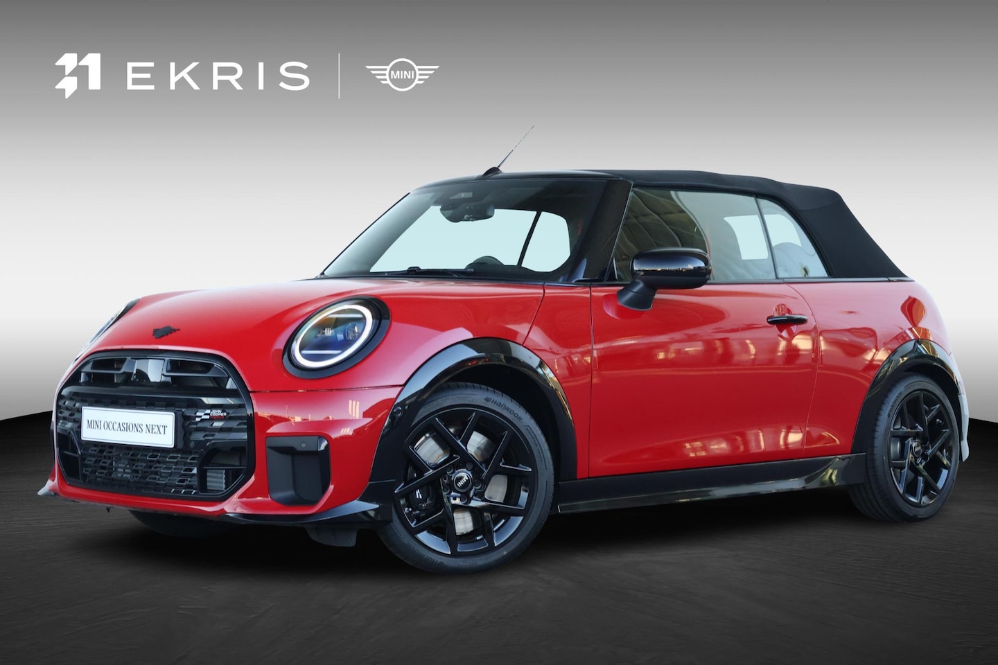 MINI Cabrio - 2.0 Cooper C John Cooper Works M | Harman/Kardon Surround Sound | Stoelverwarming | Ledver - AutoWereld.nl