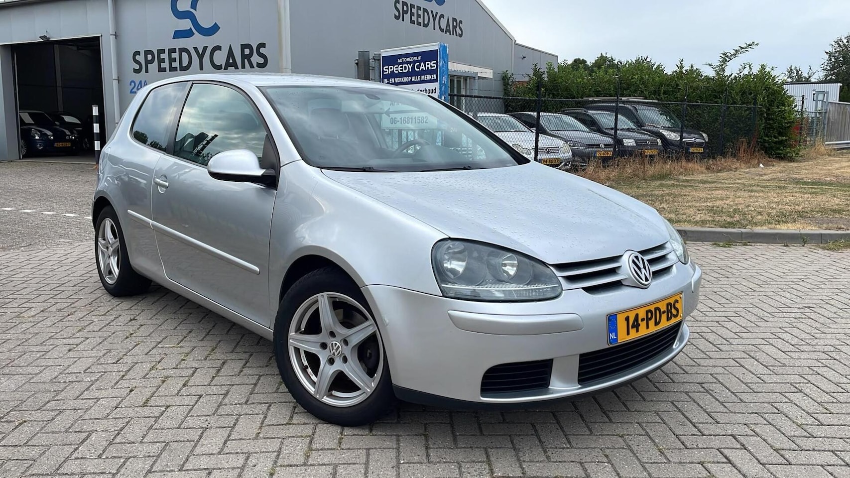 Volkswagen Golf - 1.6 FSI Comfortline Automaat Airco Cruise - AutoWereld.nl