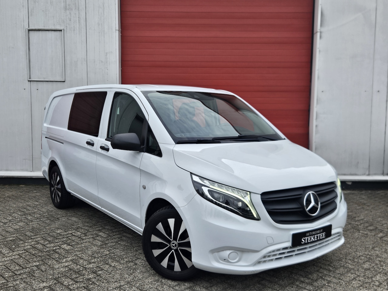 Mercedes-Benz Vito - 119 CDI Lang Dubbelcab. Comfort | Camera | Bluetooth | Rijklaar inclusief 6 maanden BOVAG - AutoWereld.nl