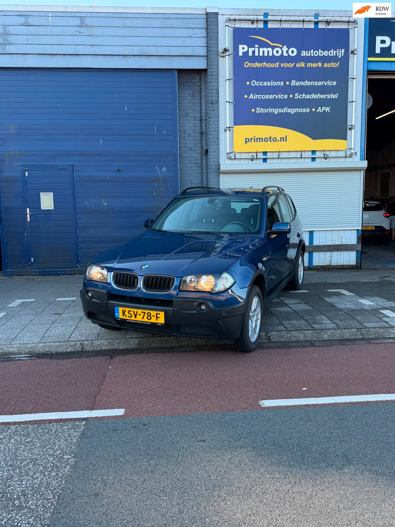 BMW X3 - 3.0i Dealer onderhouden/Youngtimer/Automaat/leer/Panormadak - AutoWereld.nl