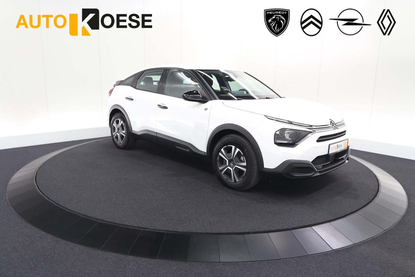 Citroën Ë-C4 - Live 50 kWh | 11 KW lader | 93,1% SOH | Apple Carplay | Parkeersensoren | LED - AutoWereld.nl