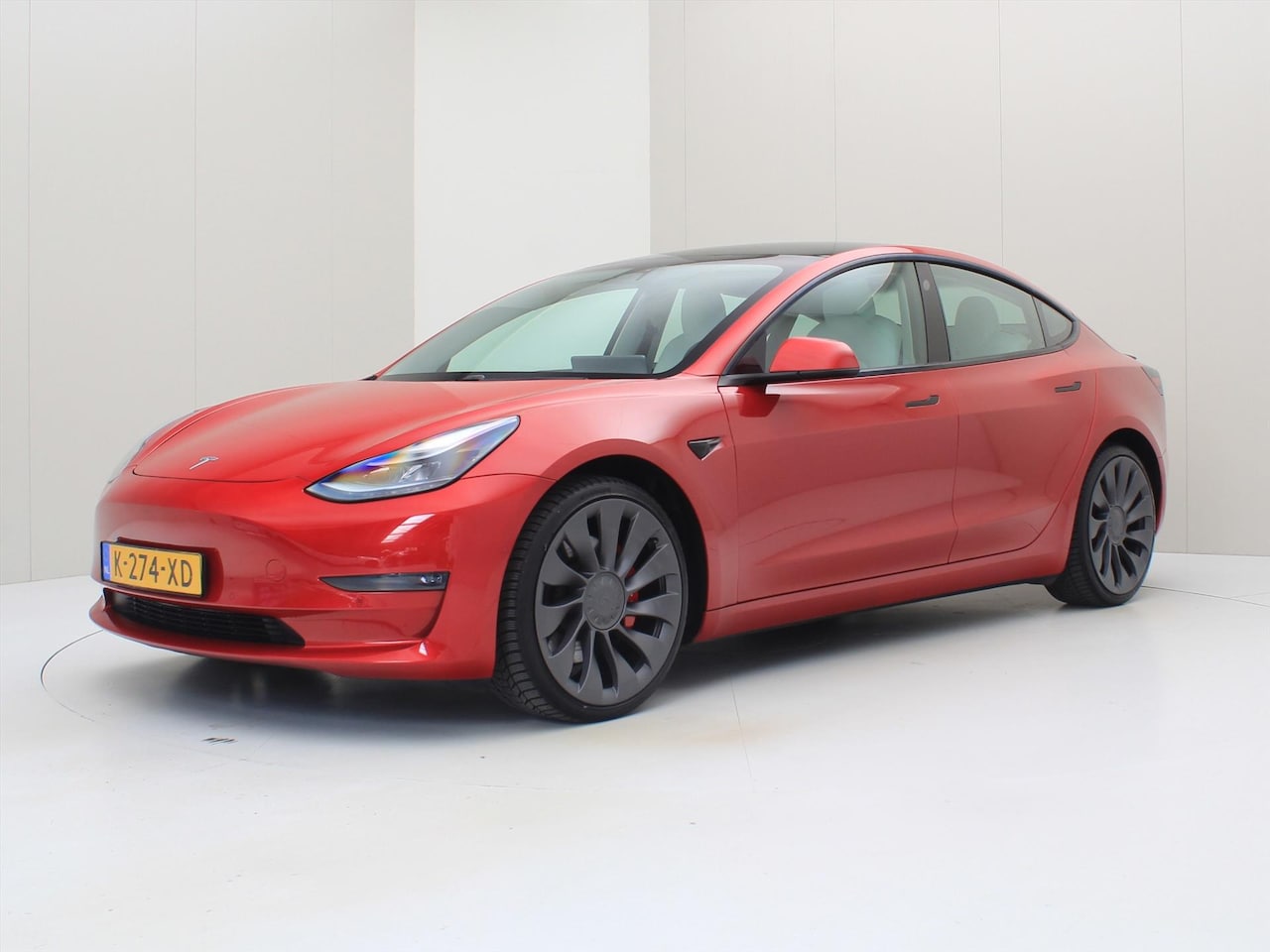 Tesla Model 3 - Performance AWD 486pk 75 kWh FACELIFT [ WIT LEDER+AUTOPILOT+567KM WLTP+PREMIUM AUDIO ] - AutoWereld.nl