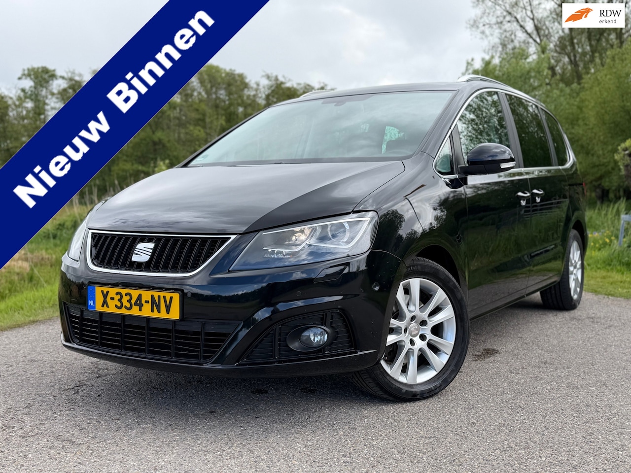SEAT Alhambra - 1.4 TSI Reference 7persoons / Automaat / Perfect onderhouden / Camera / Panorama dak / Sto - AutoWereld.nl