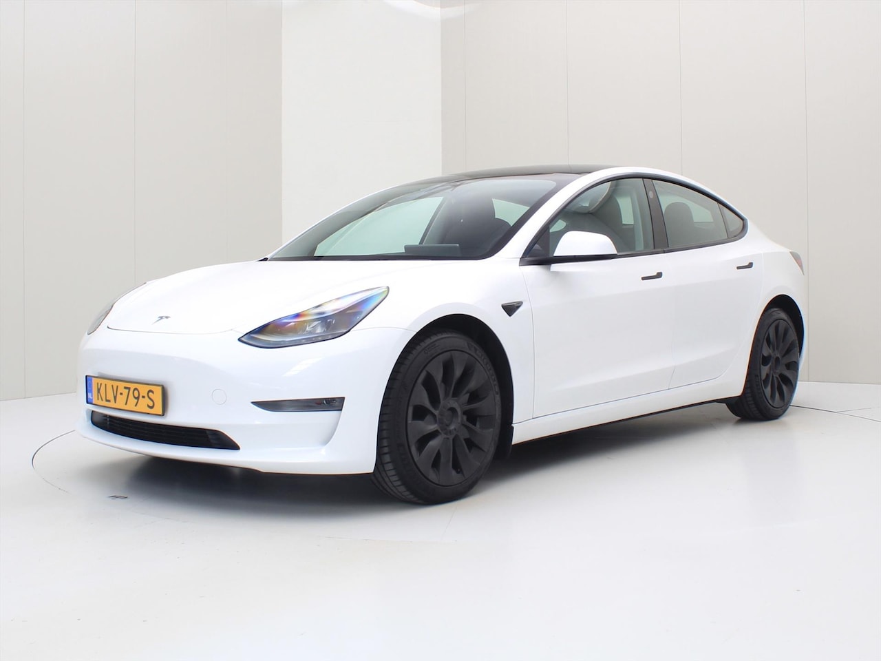 Tesla Model 3 - Long-Range AWD 351pk 75 kWh 92.4% SoH UPGRADE [ TREKHAAK+AMD RYZEN+WARMTEPOMP+AUTOPILOT ] - AutoWereld.nl