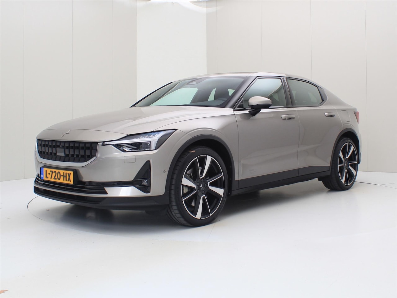 Polestar 2 - Long Range Dual Motor Launch Edition 78 kWh AWD 408PK 92,24% SoH [ PILOT PLUS+TREKHAAK+PAN - AutoWereld.nl