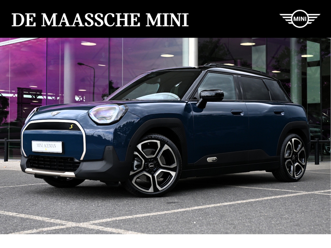 MINI Aceman - SE / Favoured / Pakket M / 19" Hexagram Spoke 2-tone - AutoWereld.nl