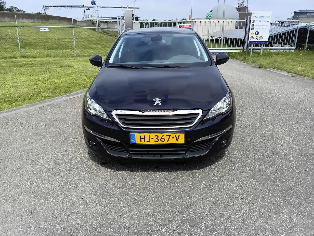 Peugeot 308 SW - 1.6 BlueHDI Blue Lease Executive Pack AUB ADVERTENTIE LEZEN