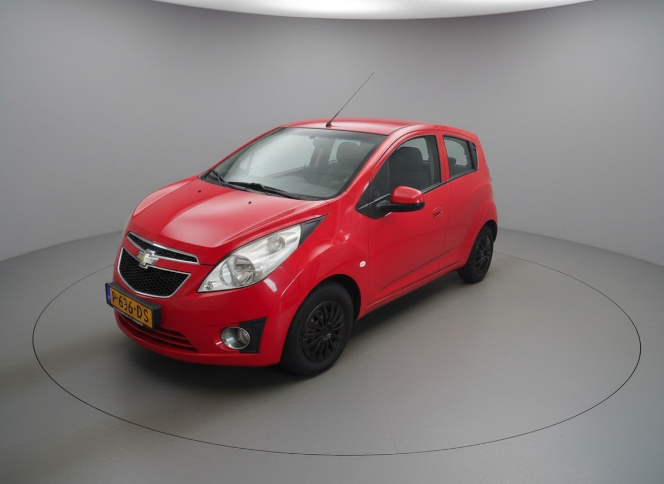 Chevrolet Spark - 1.0 16V LS 1.0 16V LS, Airco, CV, Ruime APK! - AutoWereld.nl