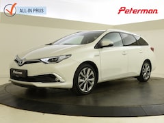 Toyota Auris Touring Sports - 1.8 Hybrid Executive | Trekhaak | PDC | Panoramadak |
