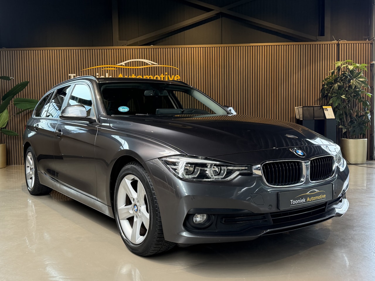 BMW 3-serie Touring - 316d Centennial High Executive cruise/climate control , navigatie alles erop en eraan! - AutoWereld.nl