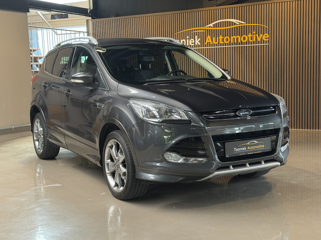 Ford Kuga - 1.5 Titanium Styling Pack Trekhaak | NAVI | Cruis Control - AutoWereld.nl