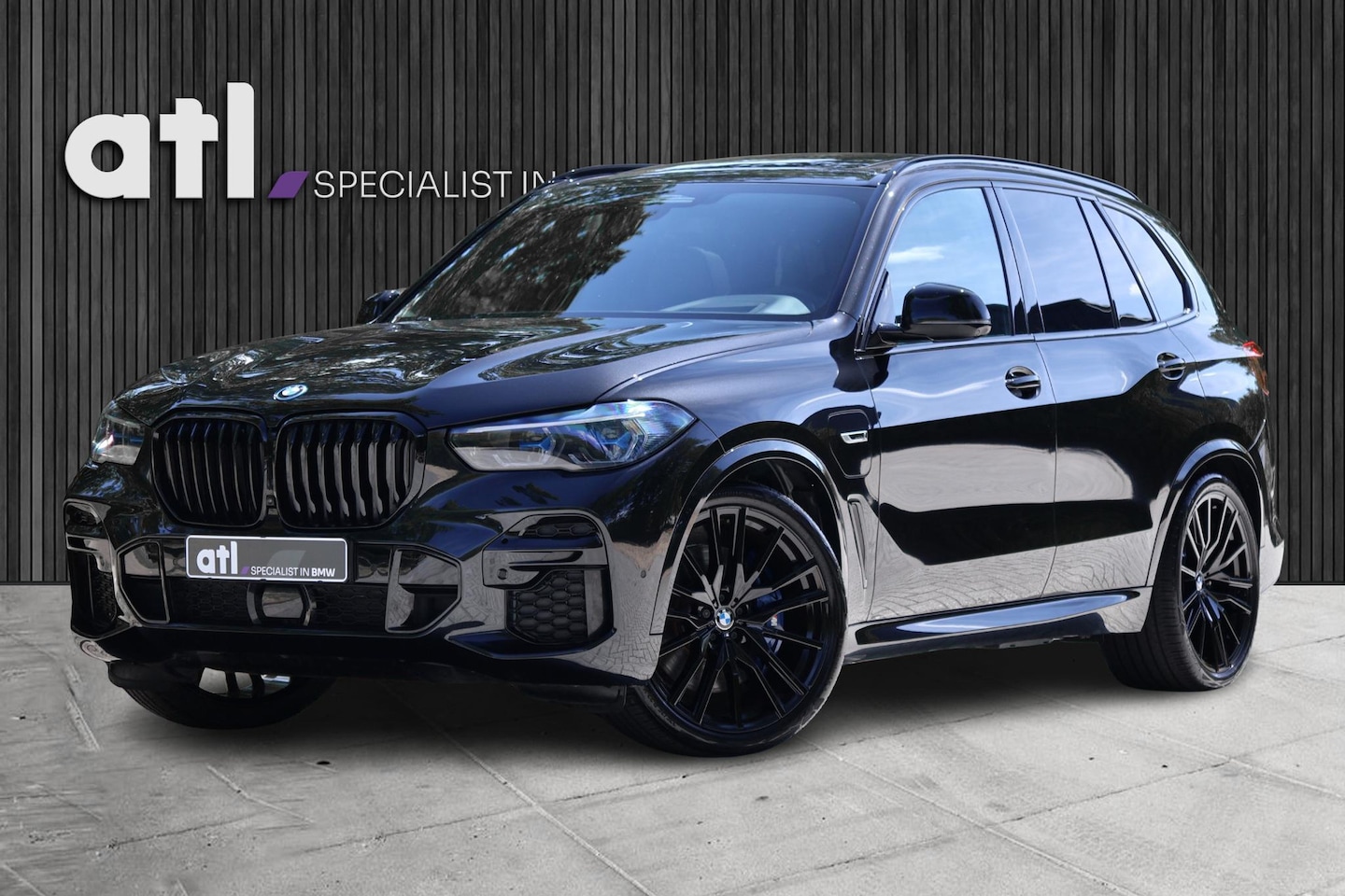 BMW X5 - xDrive45e High Executive M-Pakket | Merino | Pano | HUD | Harman Kardon | Drive ass Pro | - AutoWereld.nl