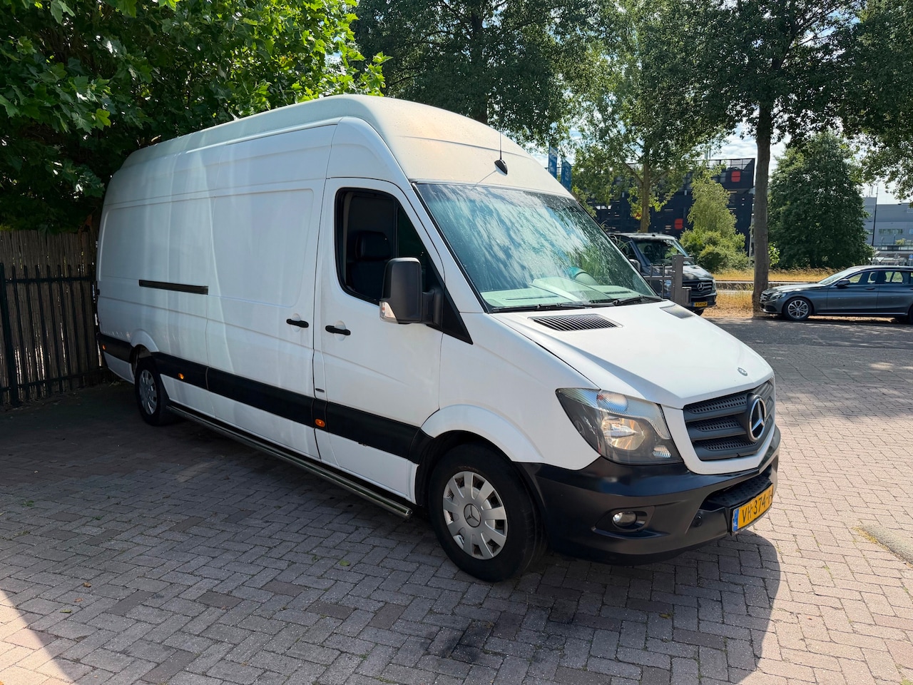 Mercedes-Benz Sprinter - 413 2.2 BlueTEC L4H3 Airco 2Pers 8990NETTO - AutoWereld.nl