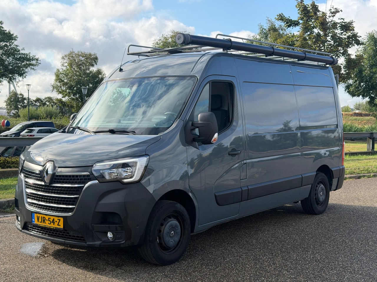 Renault Master - 2.3DCI L2H2 Airco Navi Cruisecontrol Trekhaak EURO 6 - AutoWereld.nl