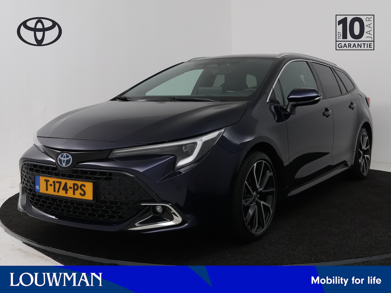 Toyota Corolla Touring Sports - Hybrid 140 Executive + afneembare trekhaak - AutoWereld.nl