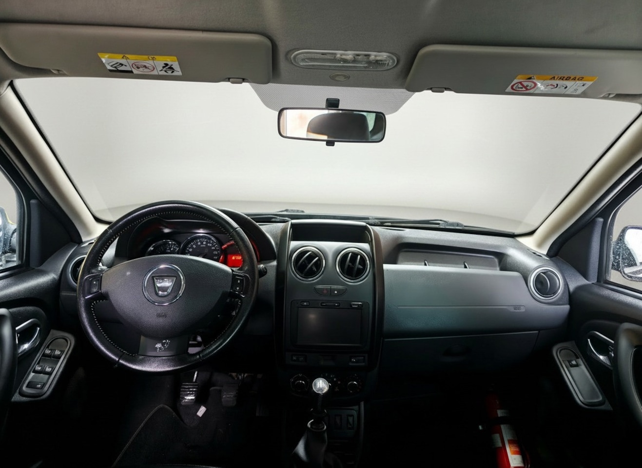 Dacia Duster - 1.2 TCe 4x2 Lauréate 1.2 TCe 4x2 Lauréate, Airco, Cruise, LM, PDC, NAP