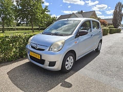 Daihatsu Cuore - 1.0 Comfort BJ 2011